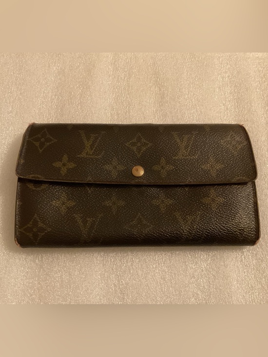 Louis Vuitton Handbags - Louis Vuitton Vintage 2004 Monogram Sarah Wallet Long Bifold Made in France